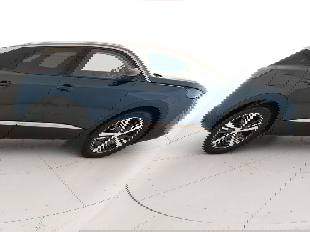 Peugeot 3008 usata a Caserta (4)