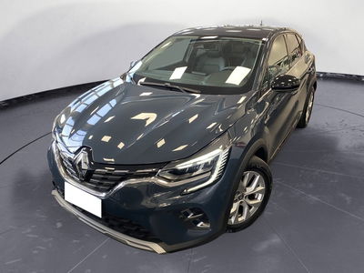 Renault Captur Full Hybrid E-Tech 145 CV Intens del 2022 usata a Meda
