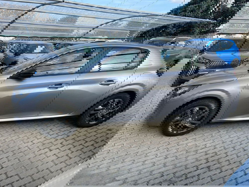 Peugeot 208 usata a Milano (4)