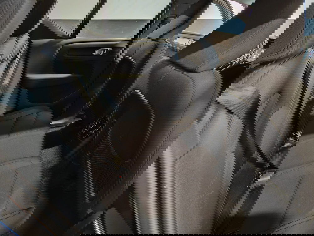 Volvo XC40 usata a Milano (14)