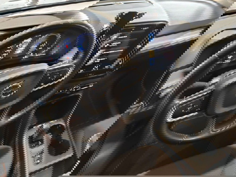 Volvo XC40 usata a Milano (15)