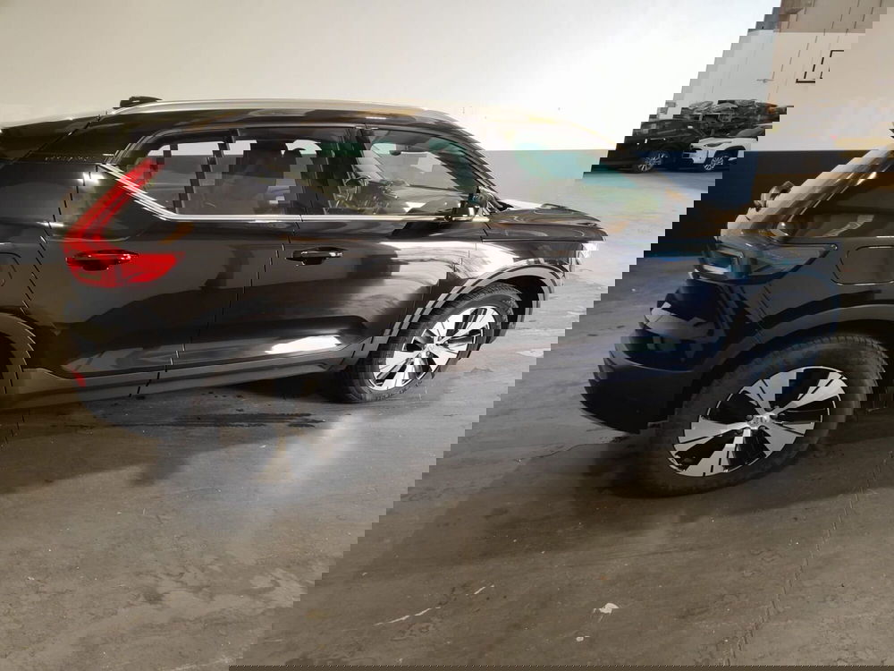 Volvo XC40 usata a Milano (5)