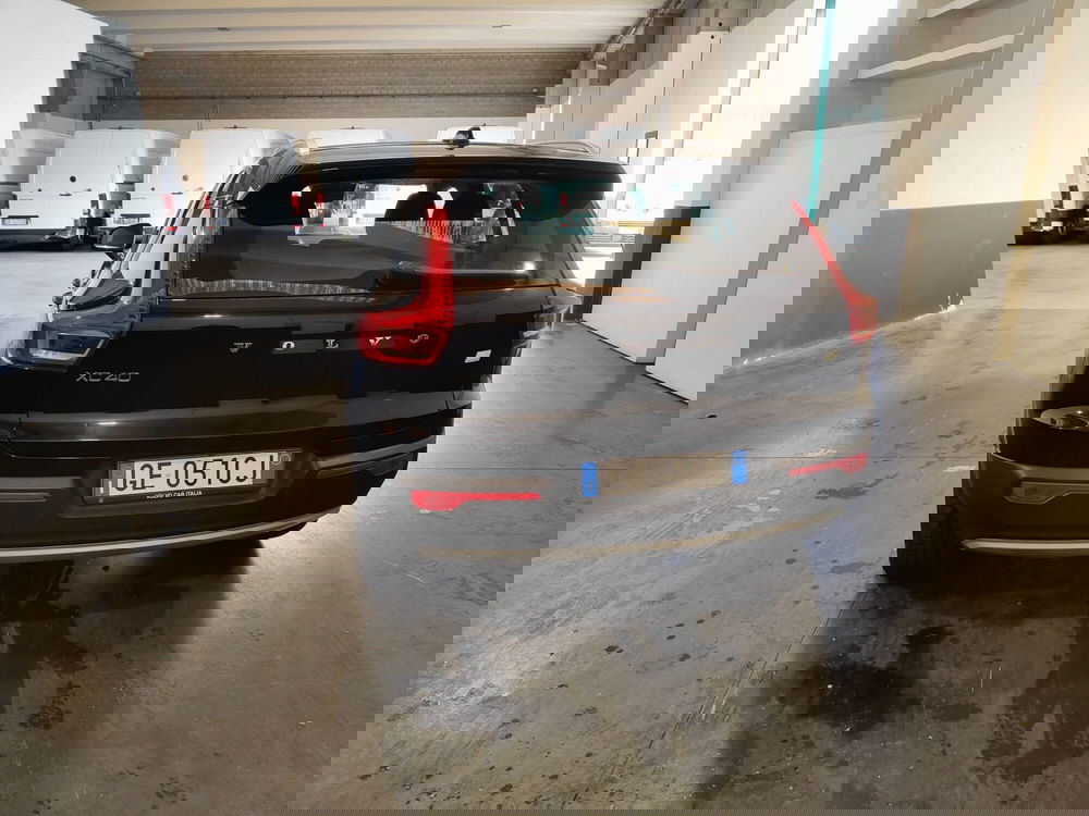 Volvo XC40 usata a Milano (8)