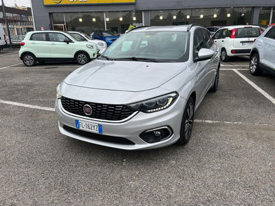 Fiat Tipo Station Wagon Tipo 1.6 Mjt S&amp;S SW Lounge del 2017 usata a Milano