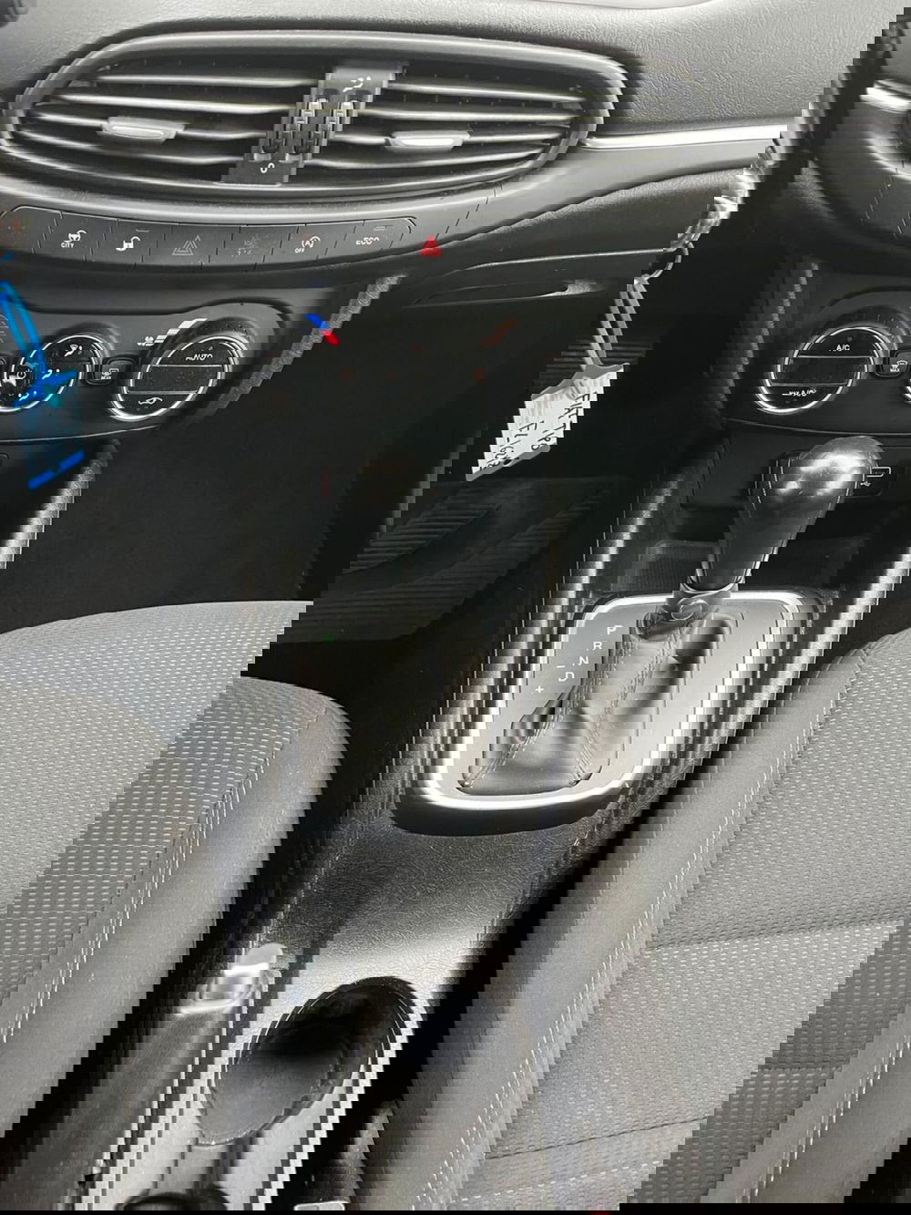 Fiat Tipo Station Wagon usata a Milano (17)