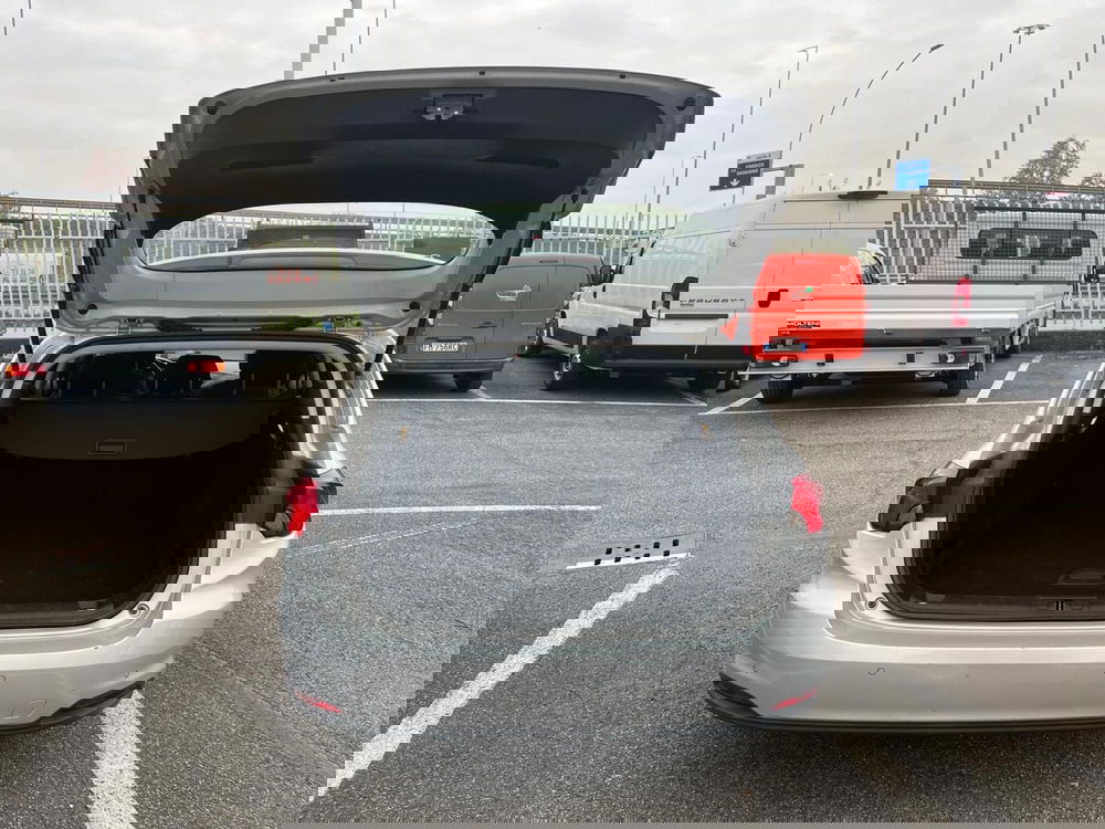 Fiat Tipo Station Wagon usata a Milano (9)