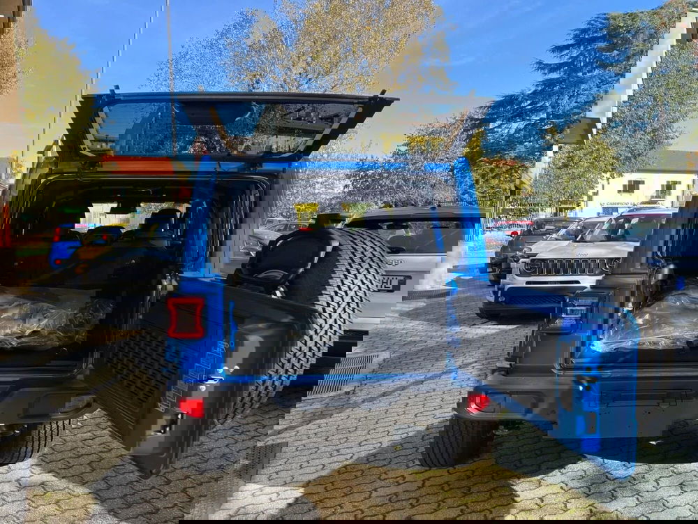 Jeep Wrangler Unlimited nuova a Milano (10)