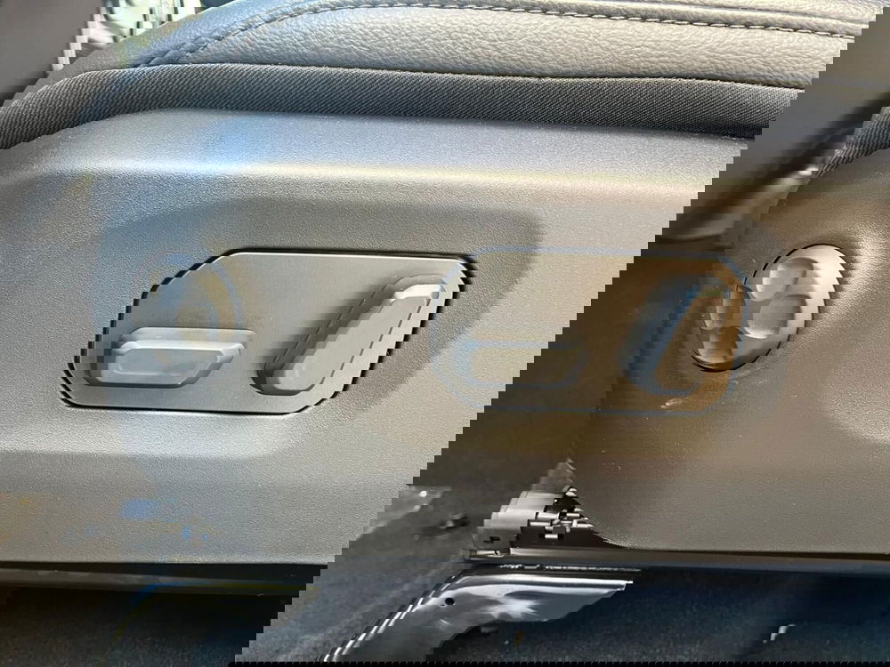 Jeep Wrangler Unlimited nuova a Milano (13)