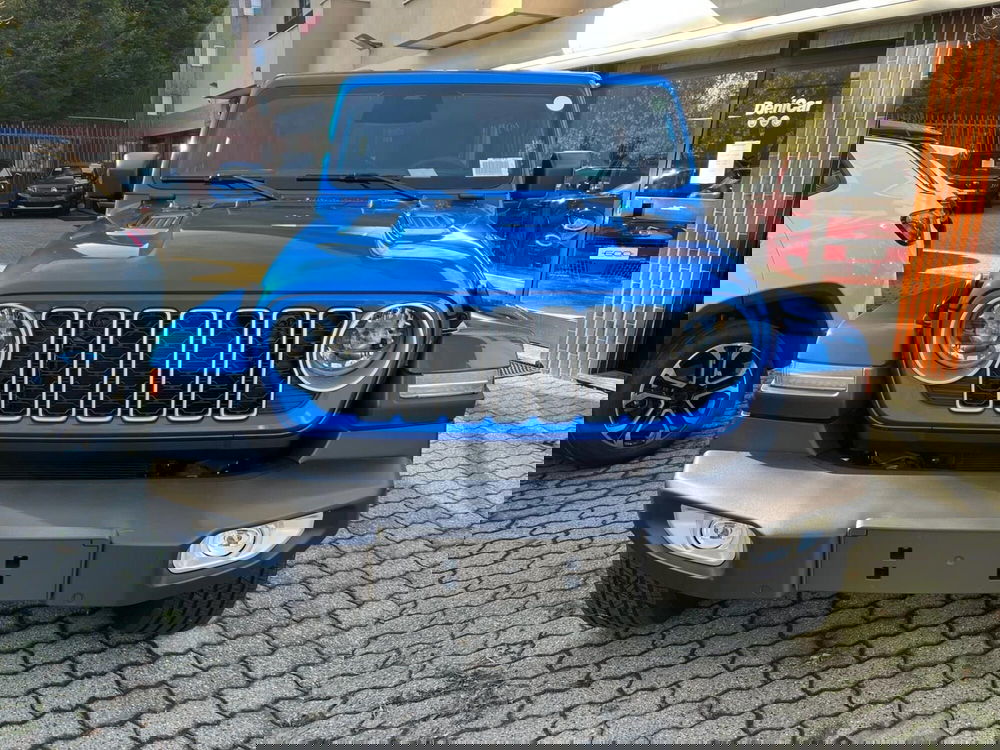 Jeep Wrangler Unlimited nuova a Milano (2)