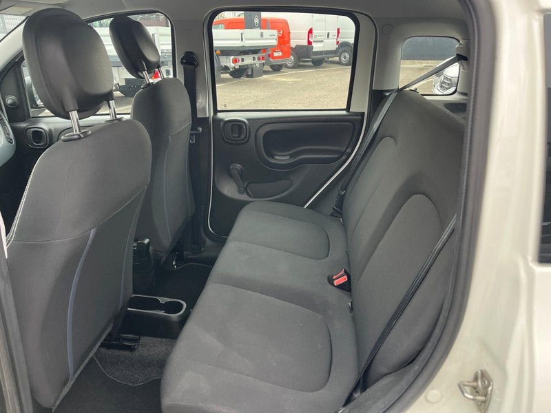 Fiat Panda Cross usata a Milano (14)