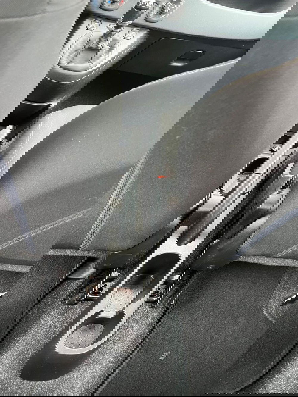 Fiat Panda Cross usata a Milano (19)