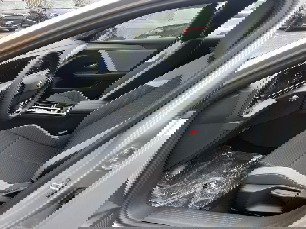 Opel Astra nuova a Milano (11)