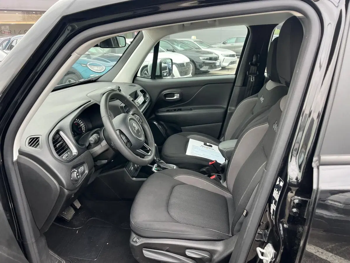 Jeep Renegade usata a Milano (10)