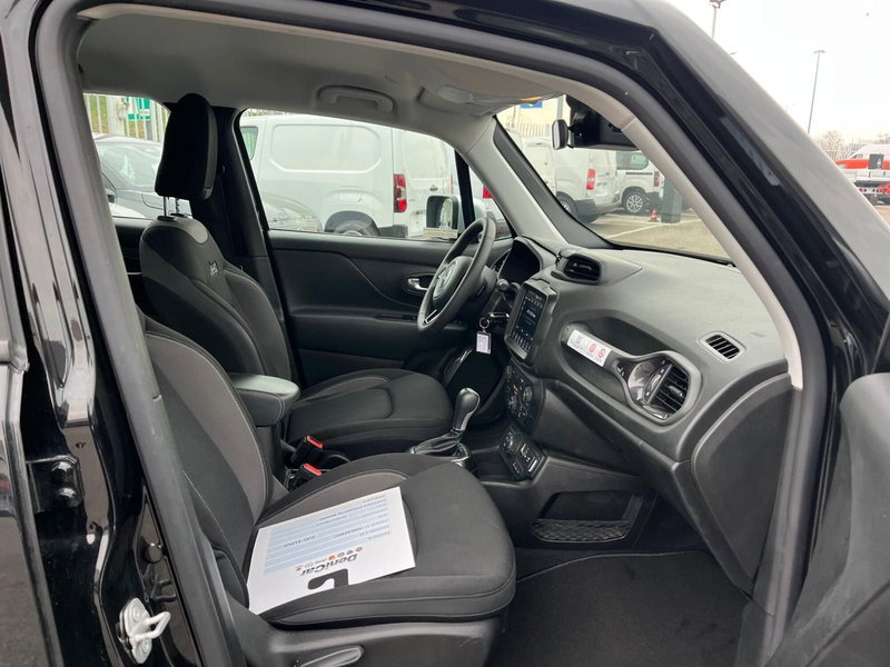 Jeep Renegade usata a Milano (11)