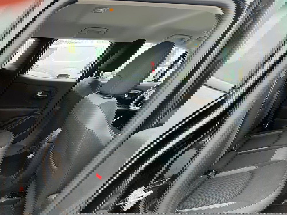 Jeep Renegade usata a Milano (12)