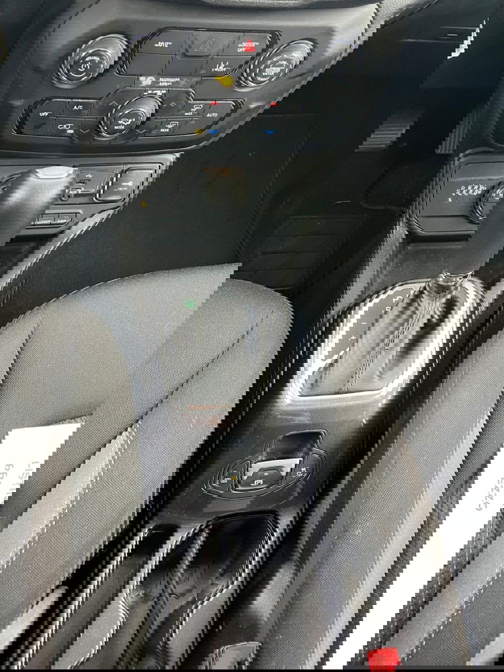 Jeep Renegade usata a Milano (16)