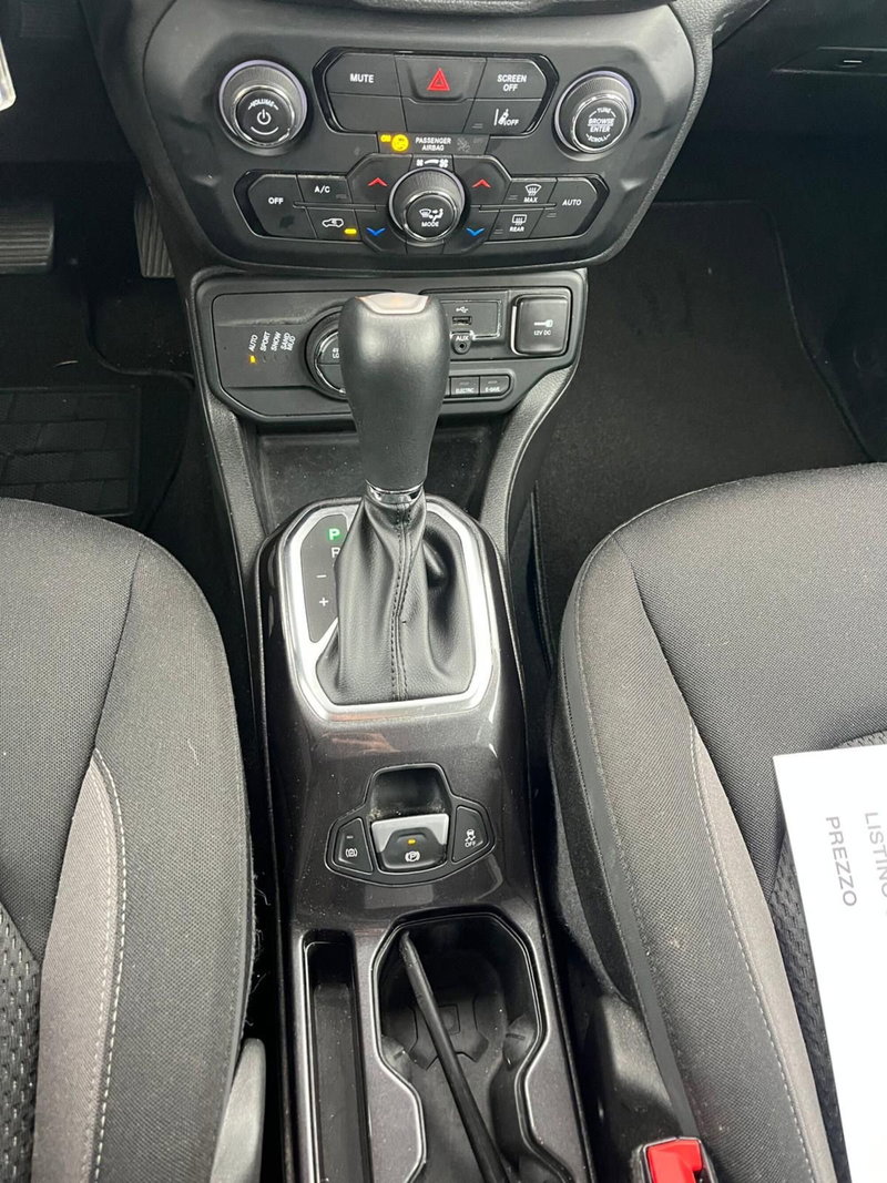 Jeep Renegade usata a Milano (16)