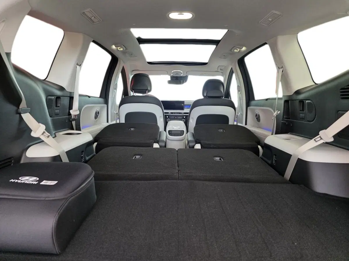 Hyundai Ioniq 9 nuova a Pistoia (17)
