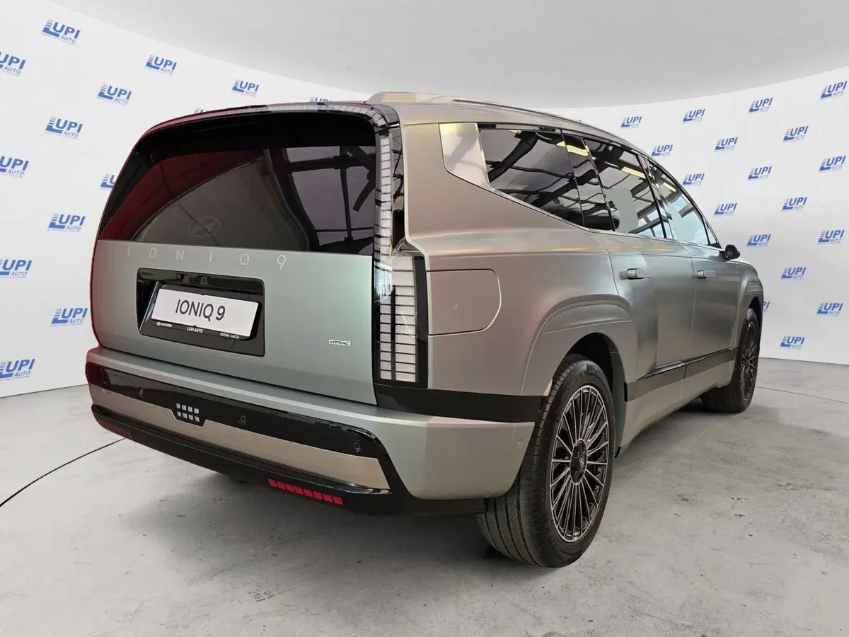 Hyundai Ioniq 9 nuova a Pistoia (3)
