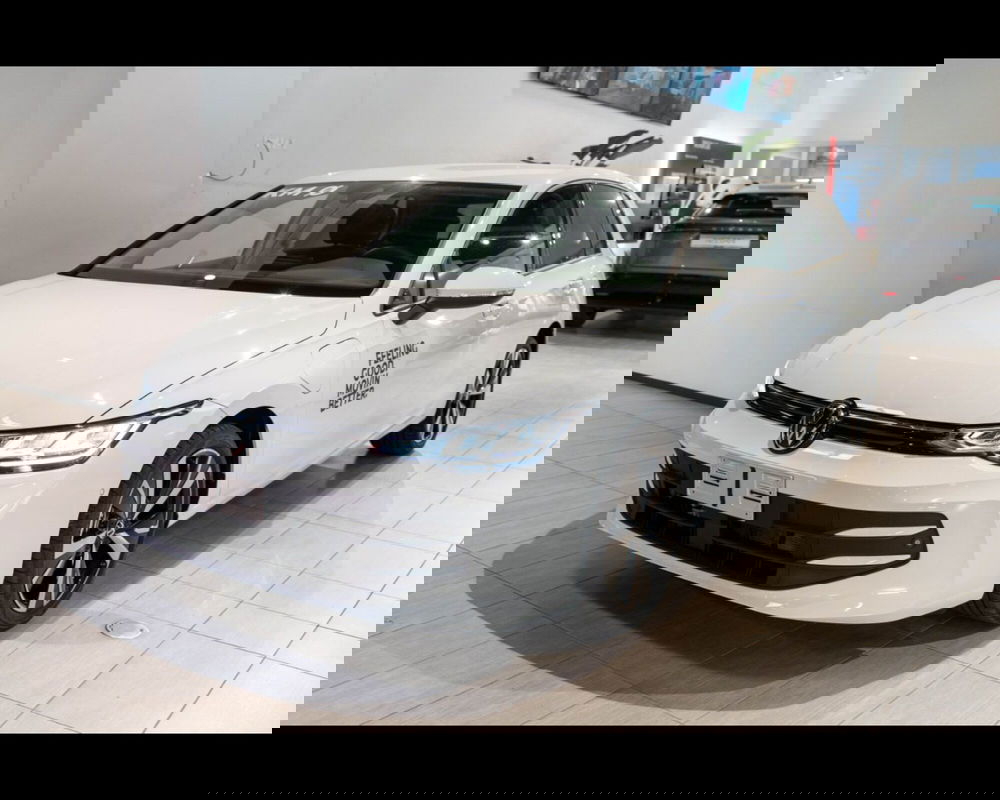 Volkswagen Golf nuova a Treviso