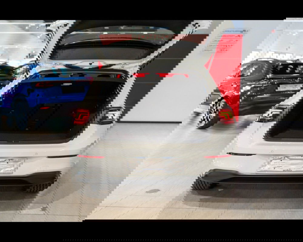 Volkswagen Golf nuova a Treviso (16)