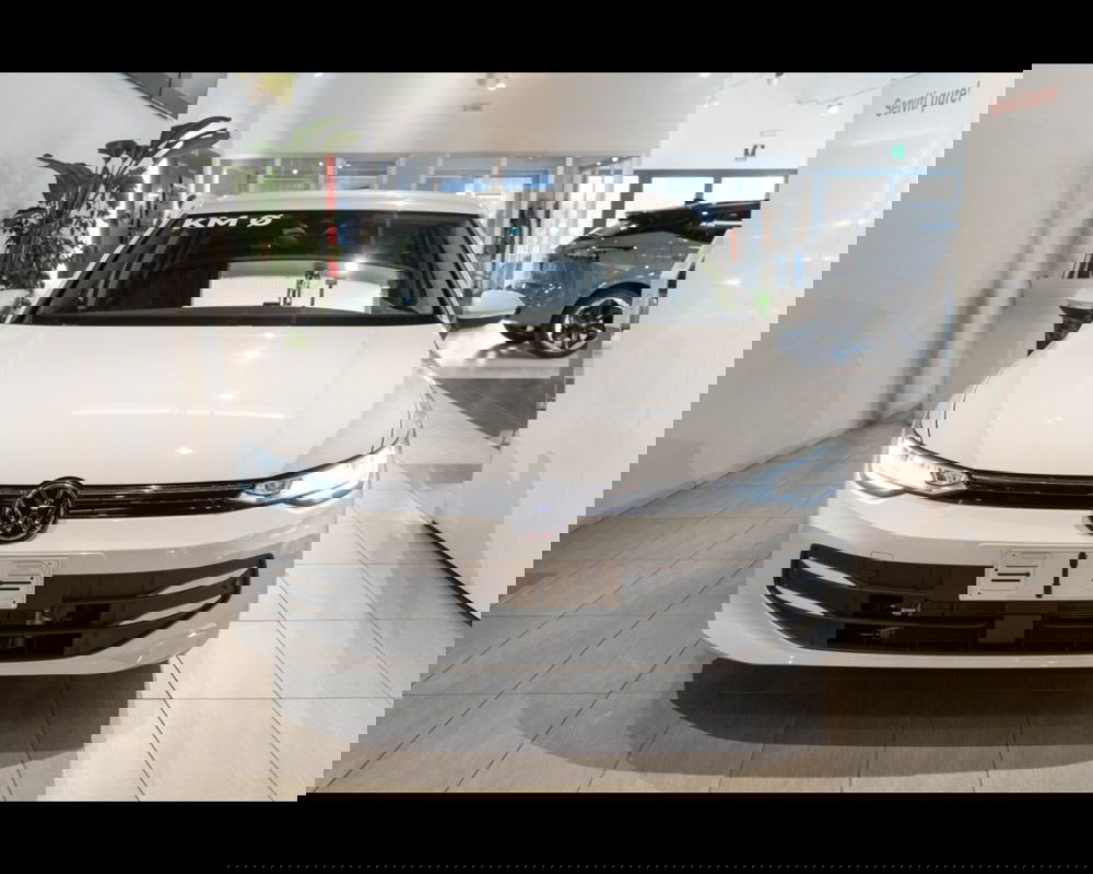 Volkswagen Golf nuova a Treviso (8)