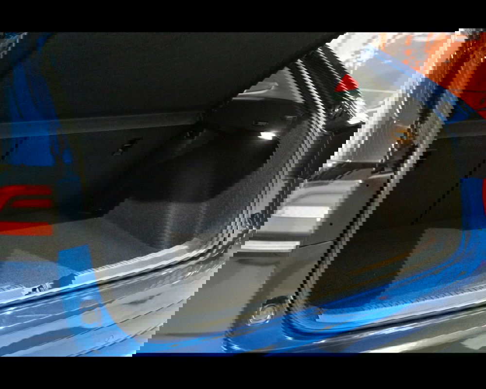 Volkswagen Taigo nuova a Treviso (15)