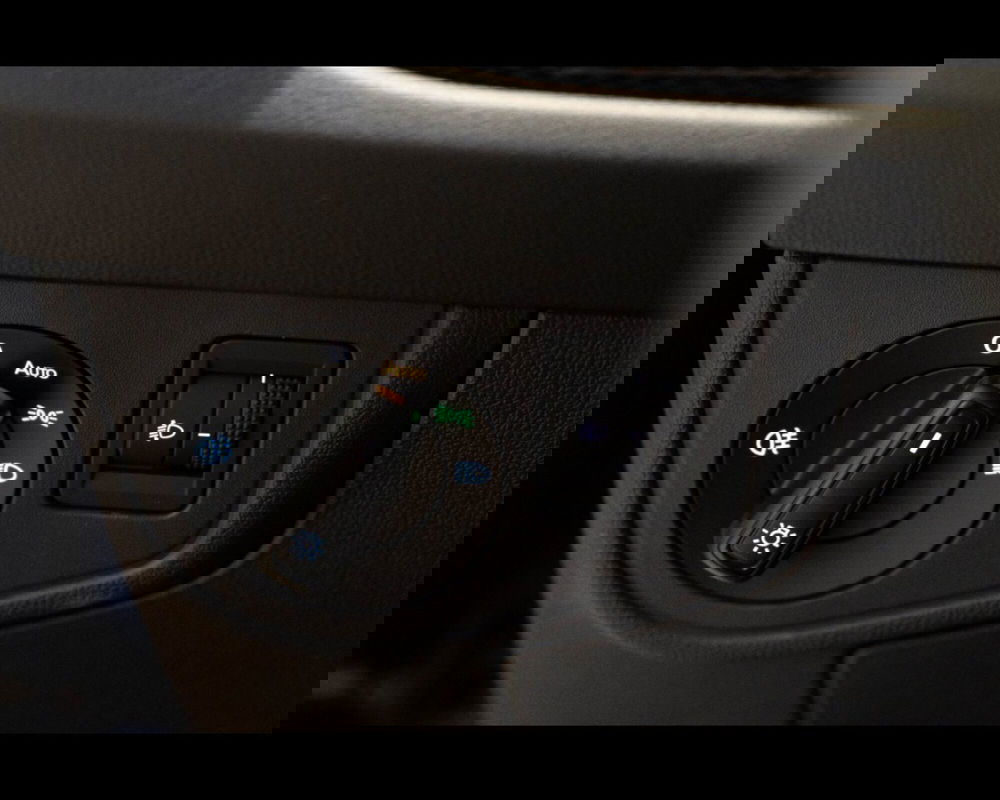 Volkswagen Taigo nuova a Treviso (18)