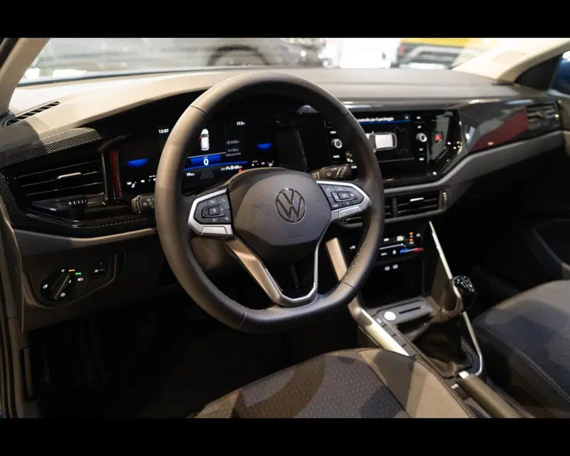 Volkswagen Taigo nuova a Treviso (19)