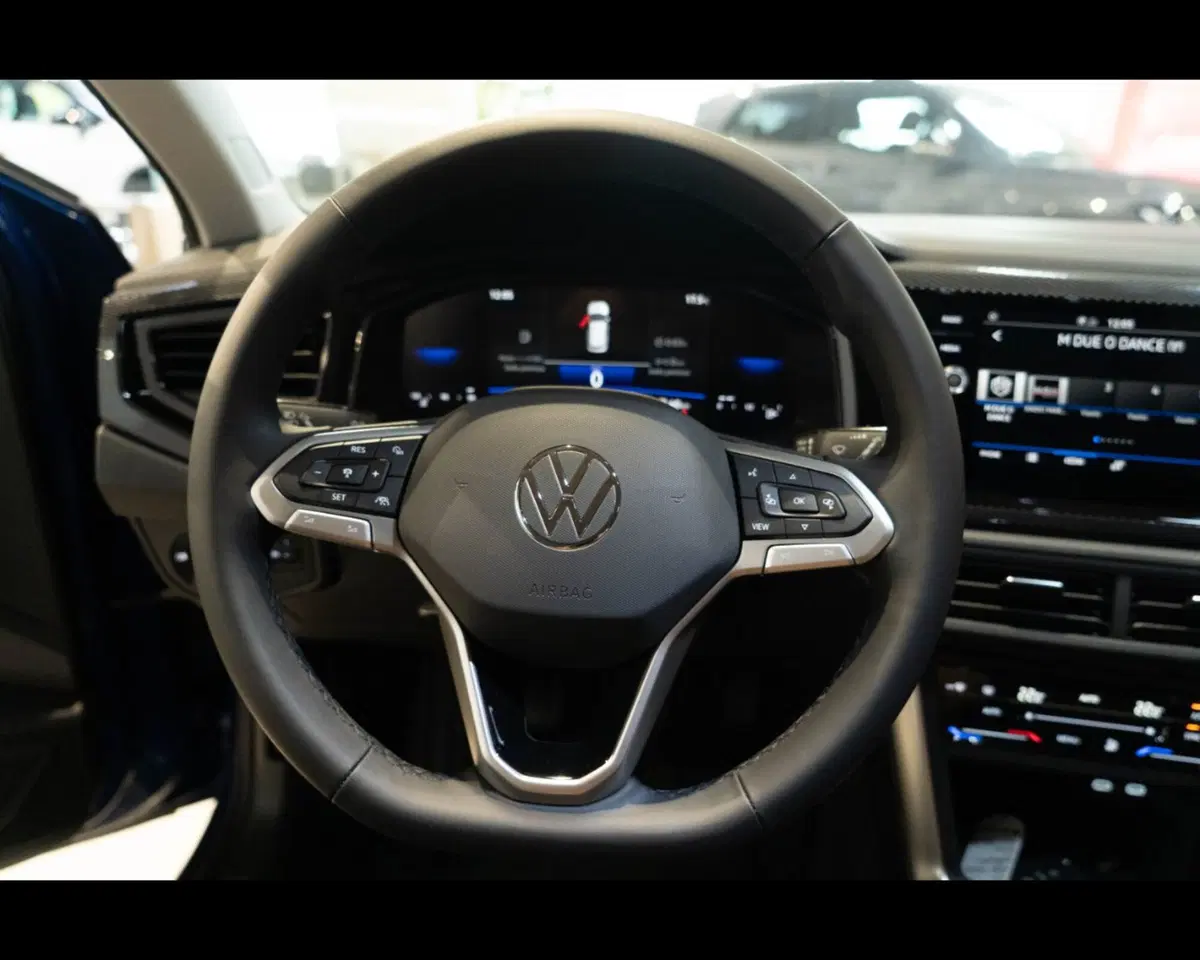 Volkswagen Taigo nuova a Treviso (9)
