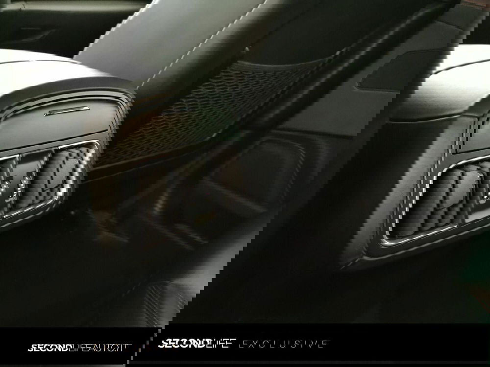 Maserati Levante usata a Chieti (14)