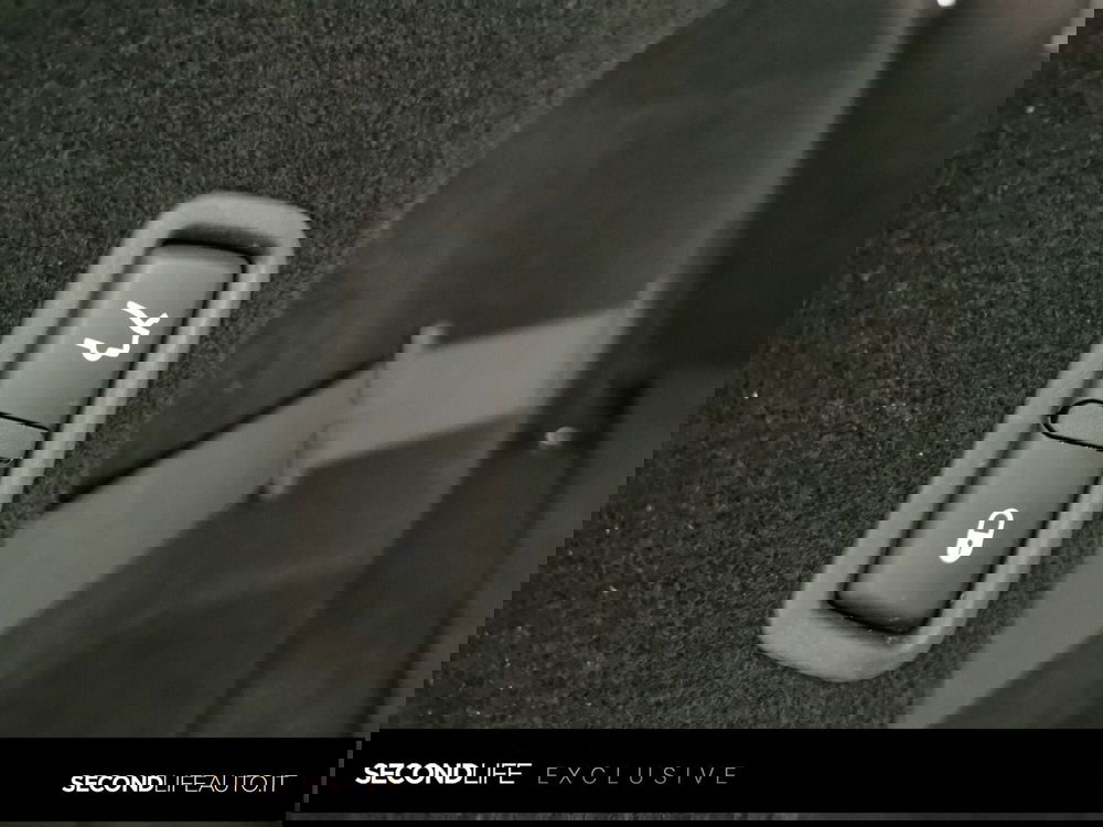 Maserati Levante usata a Chieti (9)