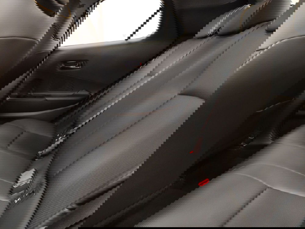 Toyota Toyota C-HR usata a Roma (15)