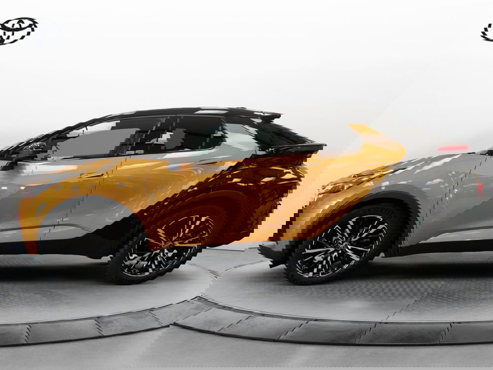 Toyota Toyota C-HR usata a Roma (2)