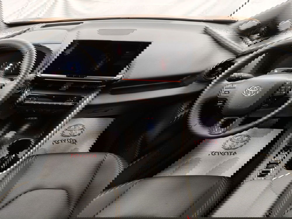 Toyota Toyota C-HR usata a Roma (8)