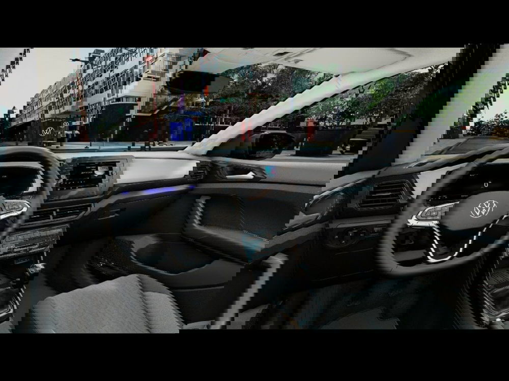 Volkswagen T-Cross nuova a Firenze (6)