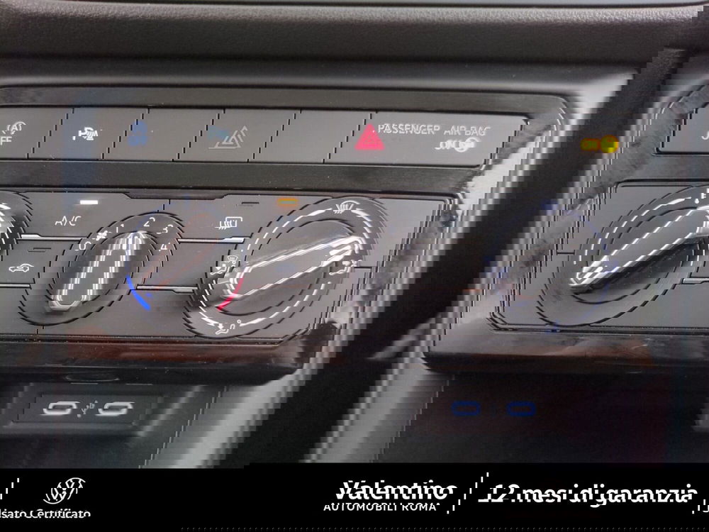 Volkswagen T-Cross usata a Roma (17)