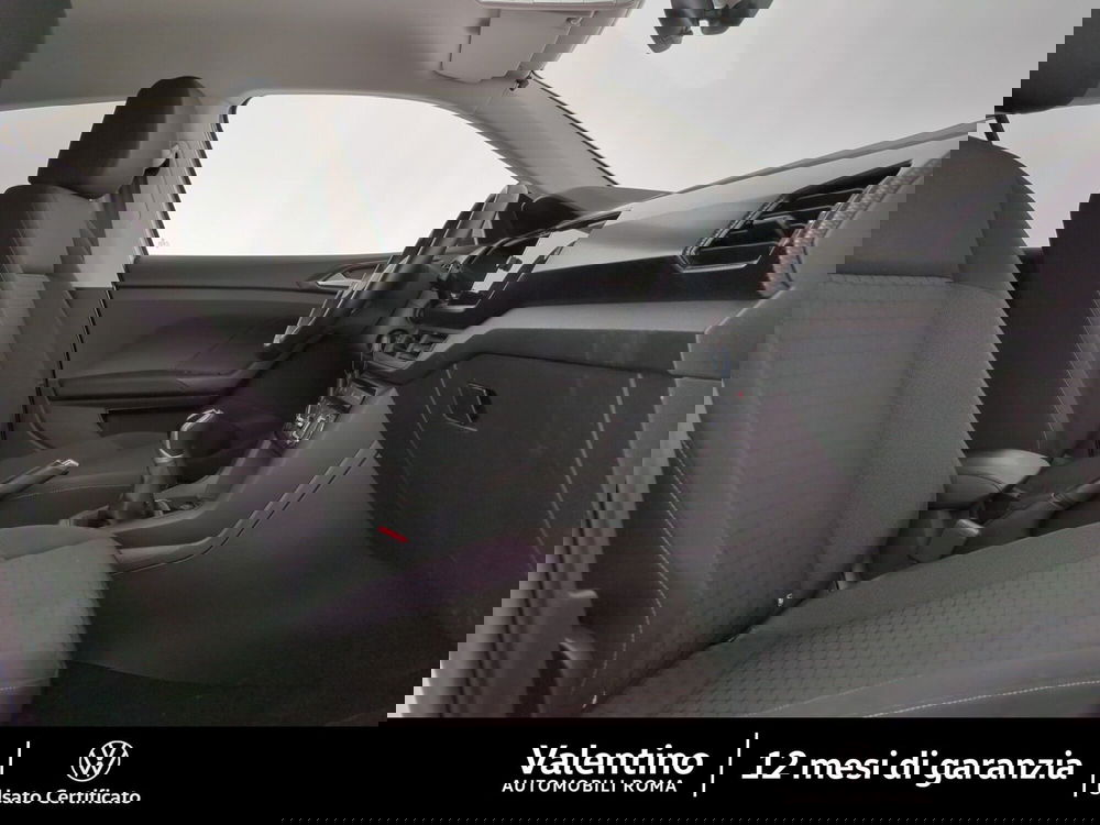 Volkswagen T-Cross usata a Roma (12)