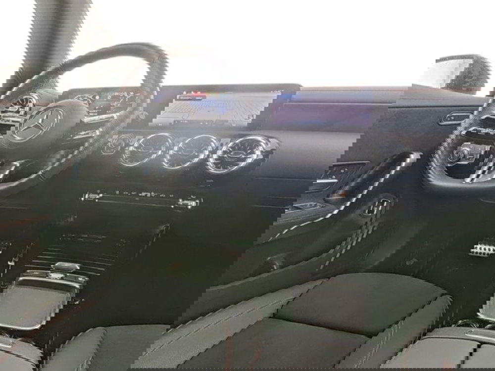 Mercedes-Benz CLA Shooting Brake usata a Monza e Brianza (3)