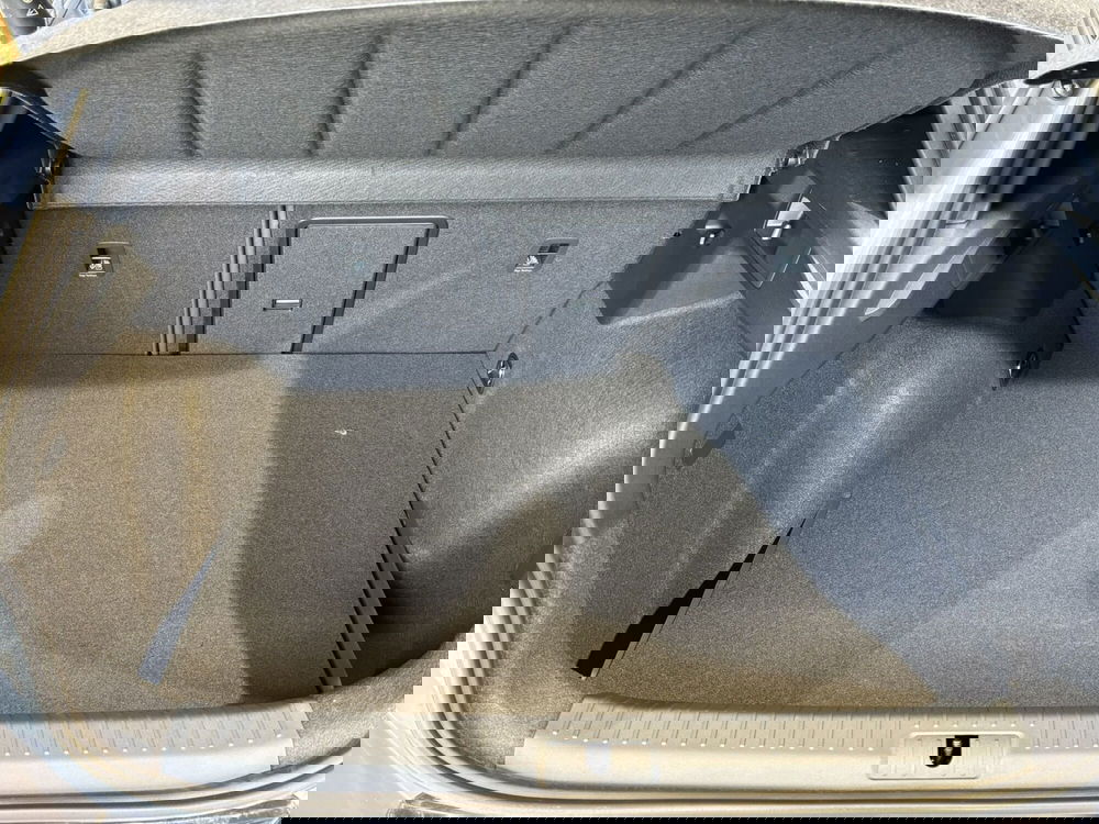 Cupra Formentor nuova a Ferrara (14)