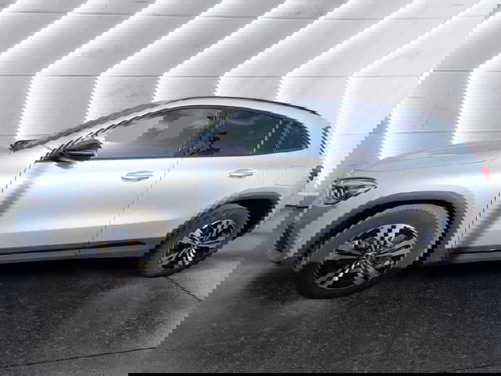 Mercedes-Benz GLA SUV usata a Salerno (2)