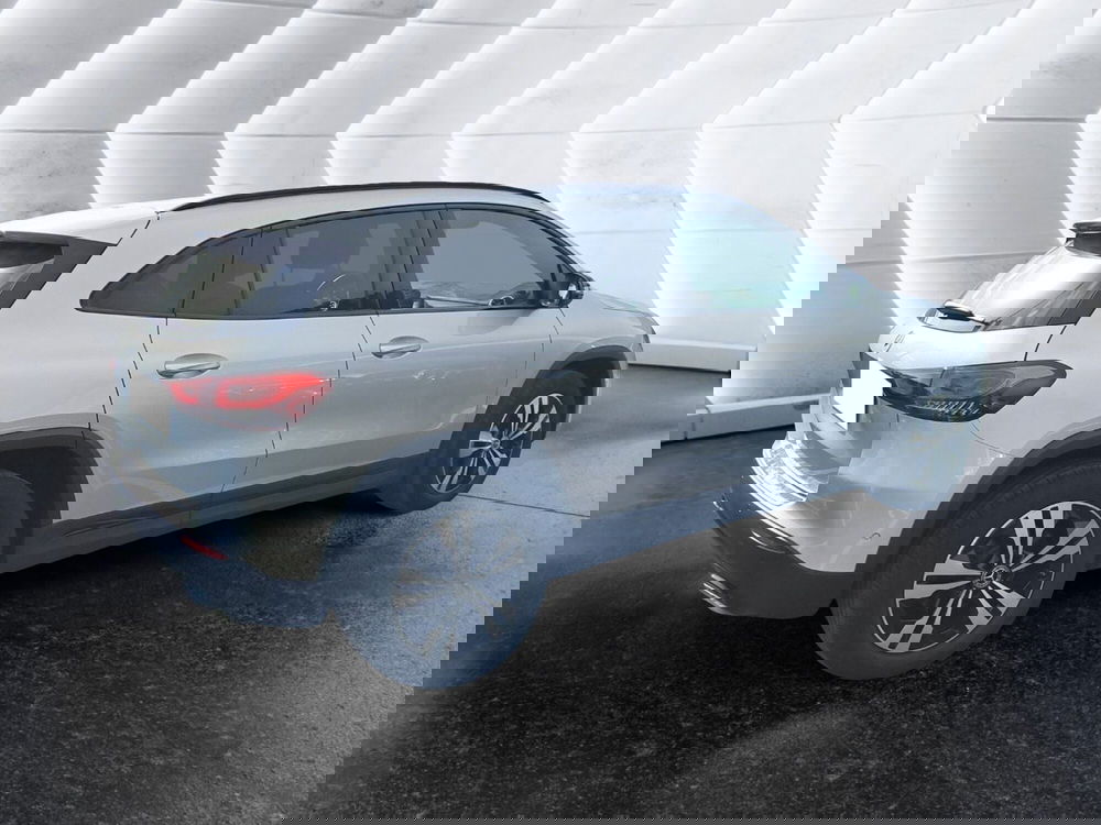 Mercedes-Benz GLA SUV usata a Salerno (5)