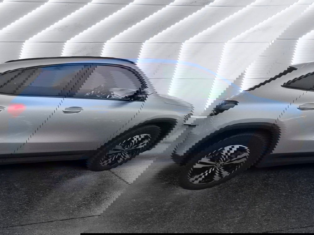 Mercedes-Benz GLA SUV usata a Salerno (8)