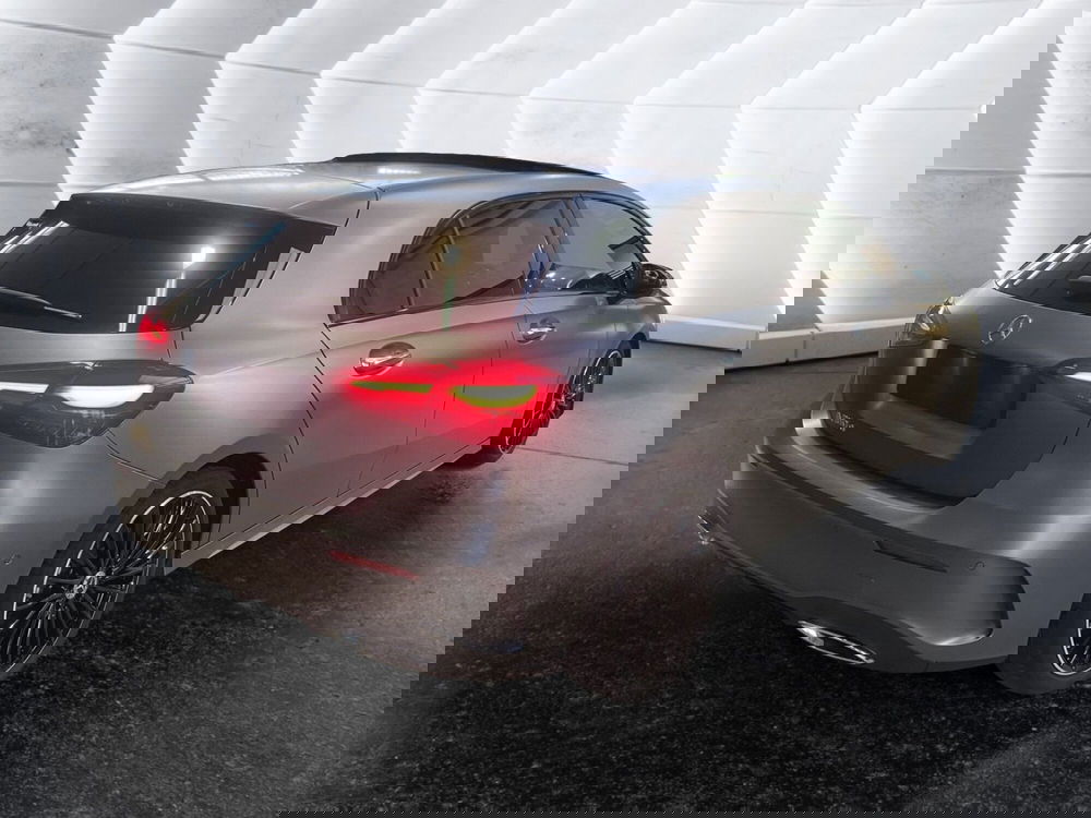 Mercedes-Benz Classe A usata a Napoli (7)