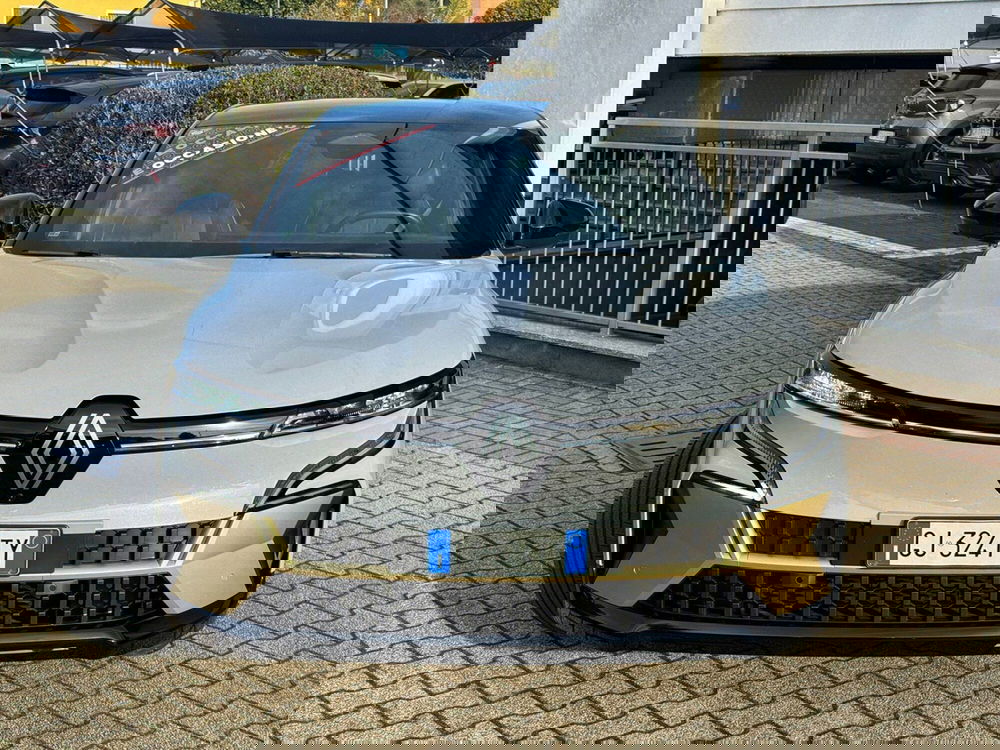 Renault Megane E-Tech Electric usata a Pavia (2)