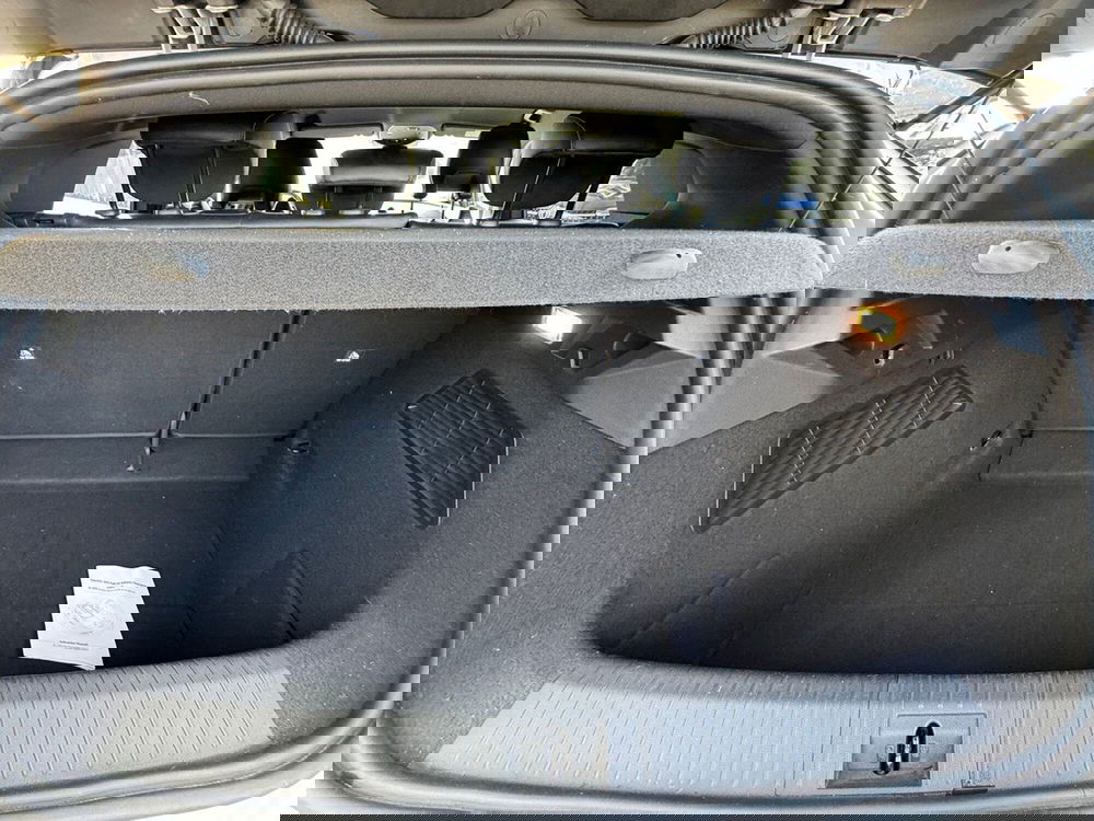 Renault Megane E-Tech Electric usata a Pavia (8)