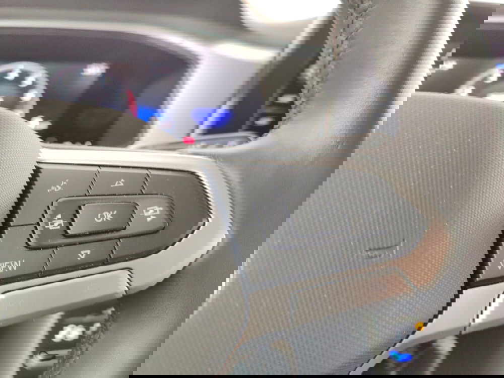 Volkswagen T-Roc usata a La Spezia (13)