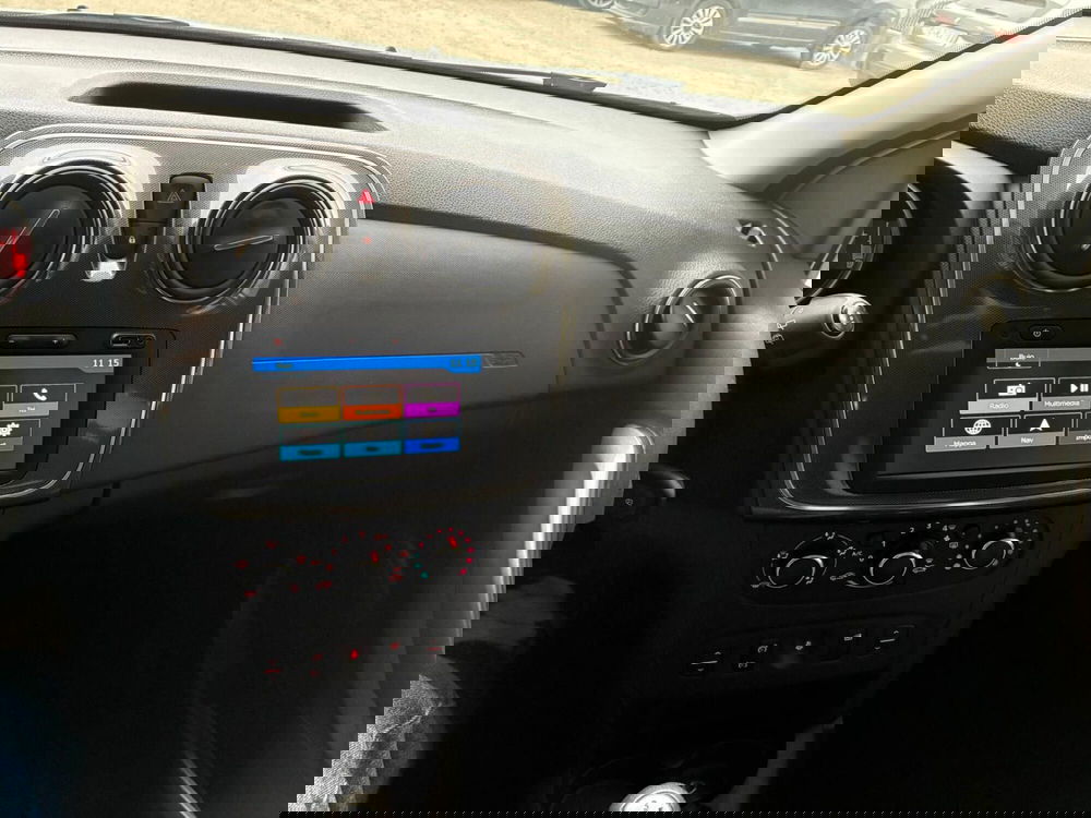 Dacia Sandero usata a Asti (11)