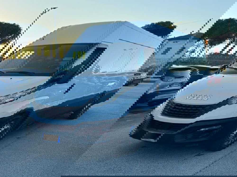 Iveco Daily Furgone usata a Perugia