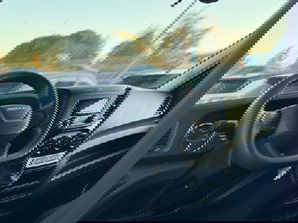 Iveco Daily Furgone usata a Perugia (15)